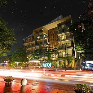 The 1O1 Bandung Dago
